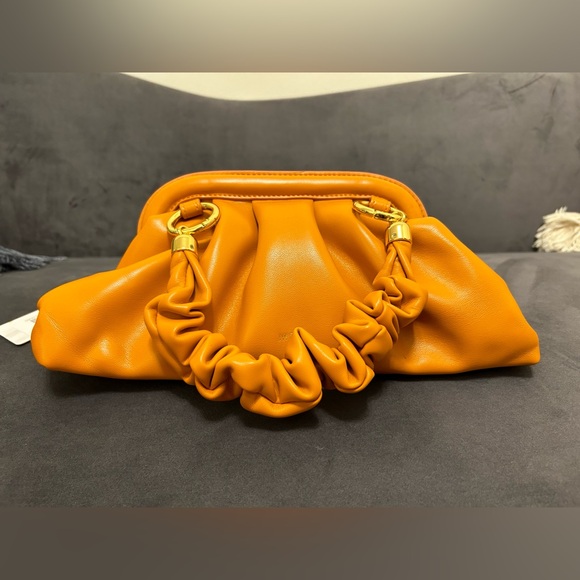 NWT JW PEI Cloud Top Handle Bag